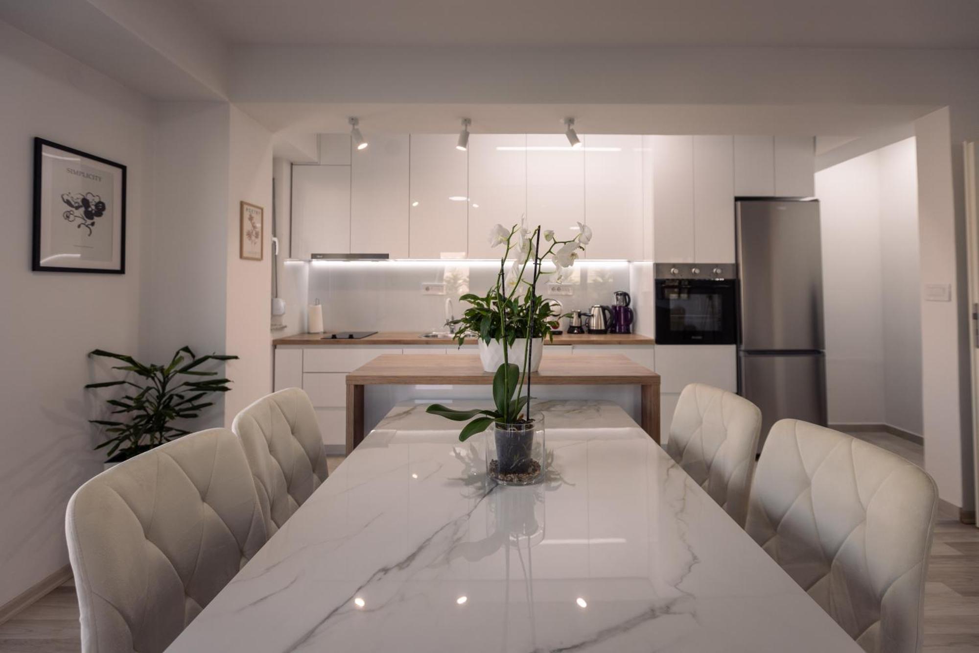T20 Apartments スコピエ エクステリア 写真