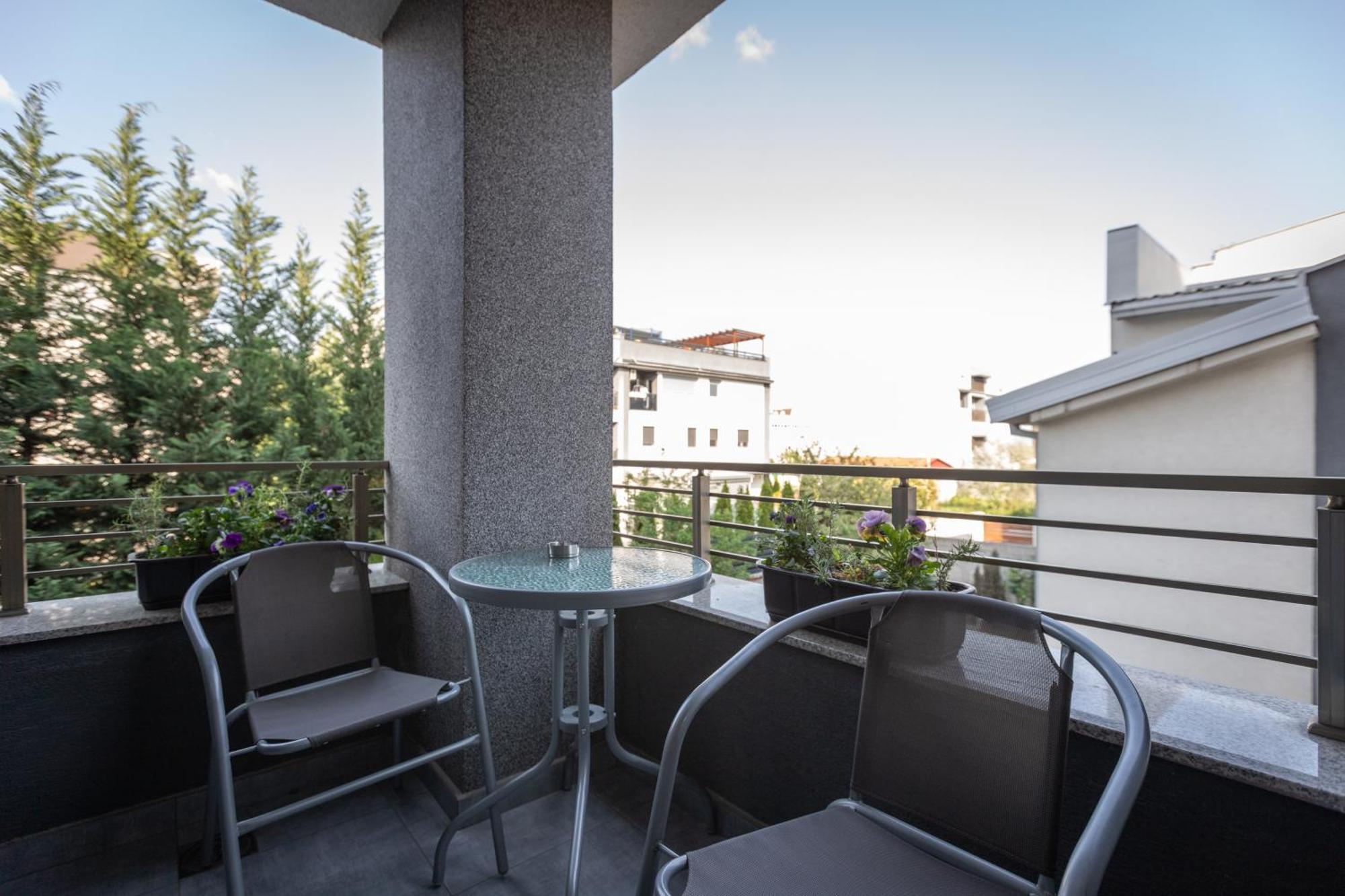 T20 Apartments スコピエ エクステリア 写真