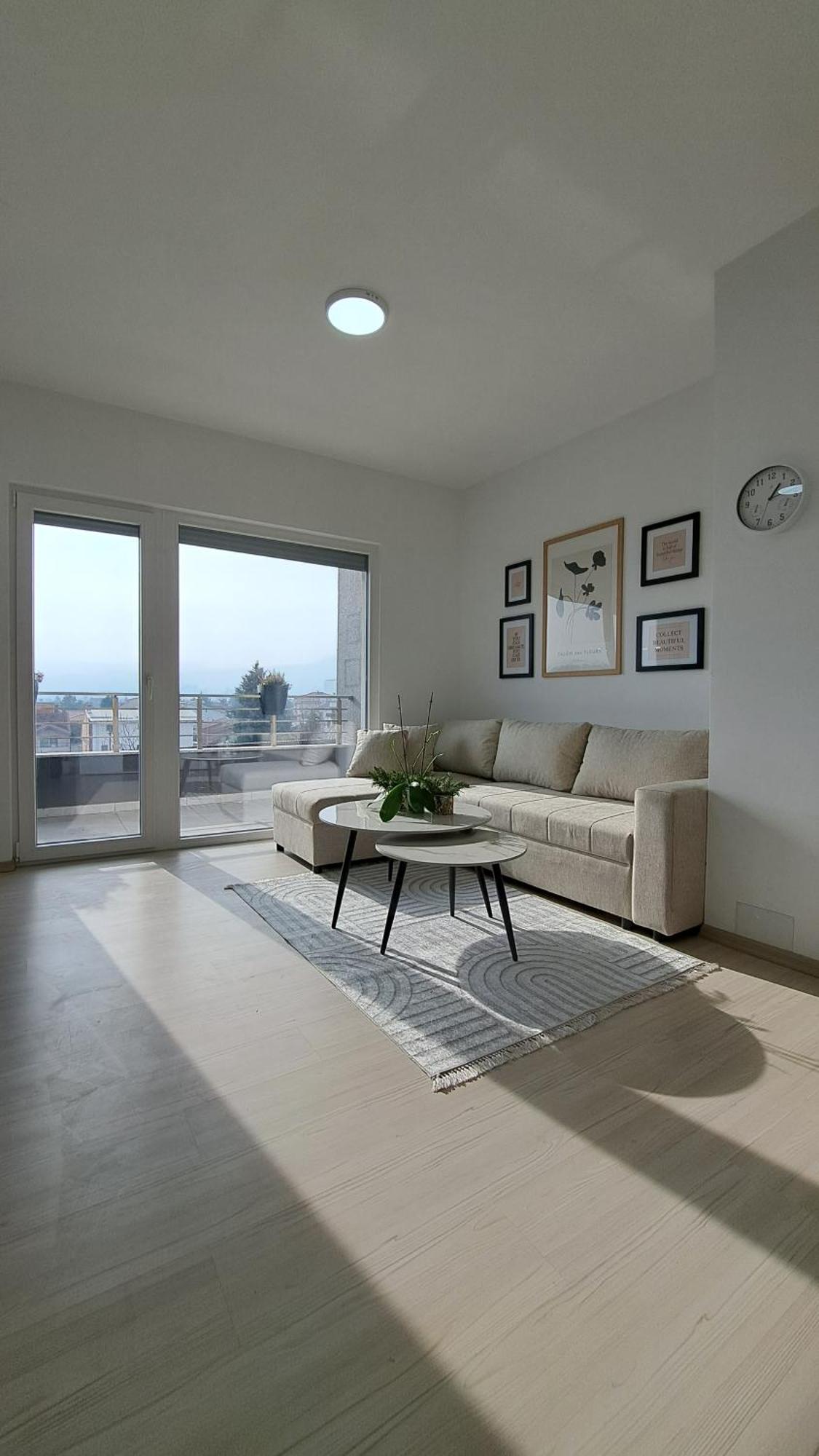T20 Apartments スコピエ エクステリア 写真